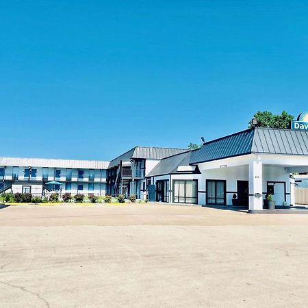 Days Inn By Wyndham Burleson Ft. Worth Exterior photo
